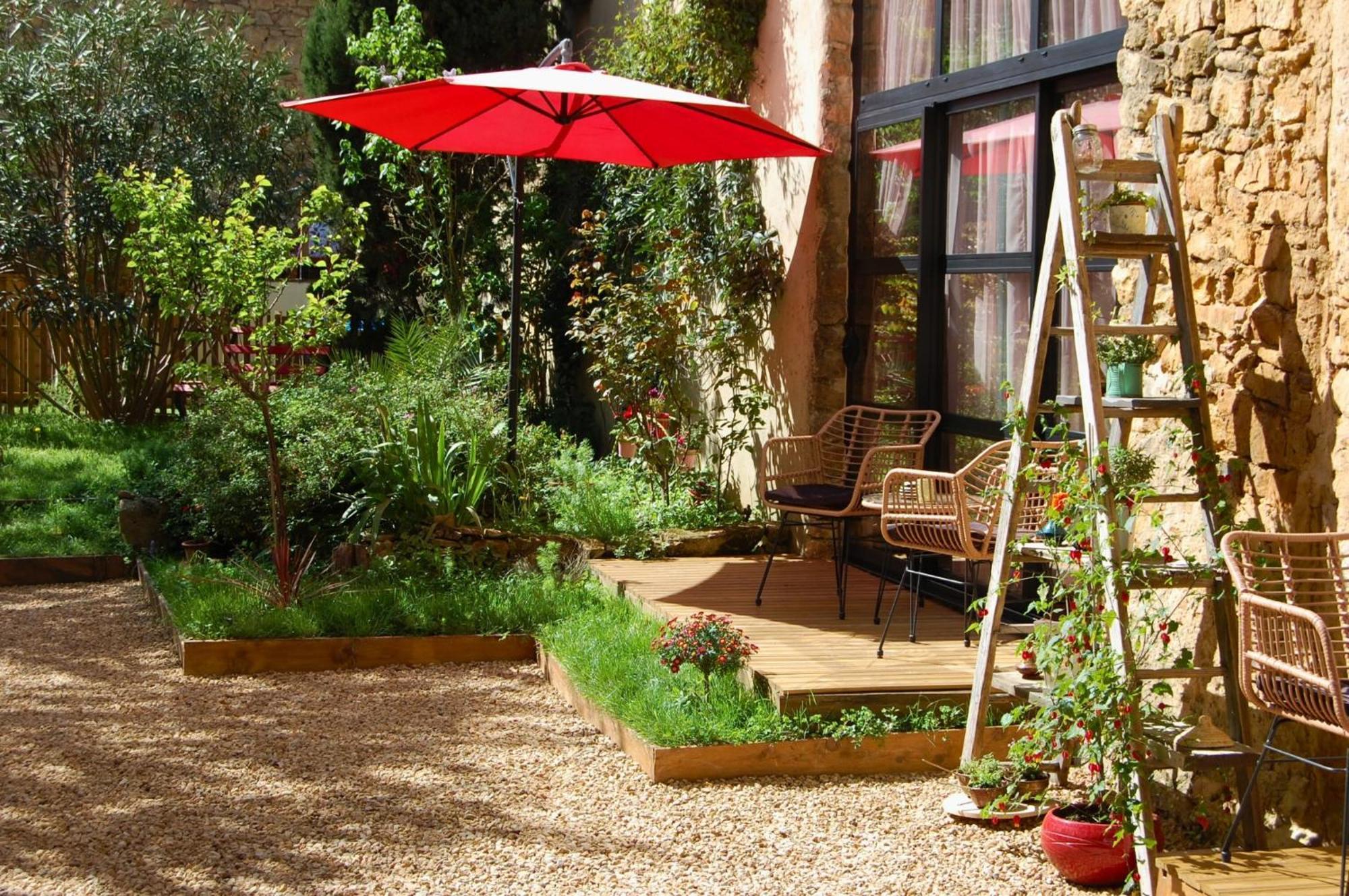 La Bucolique, Chambres Et Jardin D'Hotes Sabran エクステリア 写真