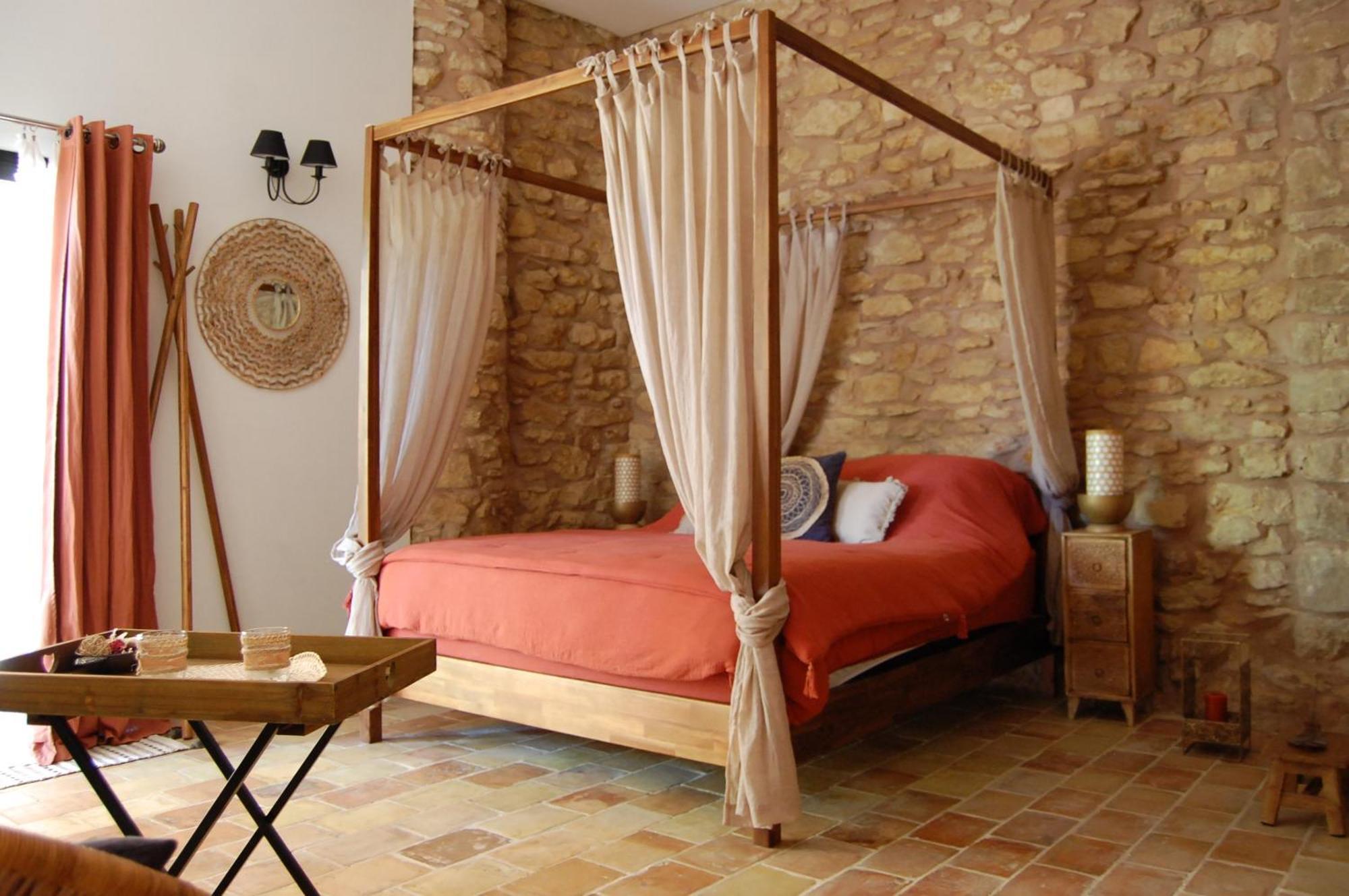 La Bucolique, Chambres Et Jardin D'Hotes Sabran エクステリア 写真